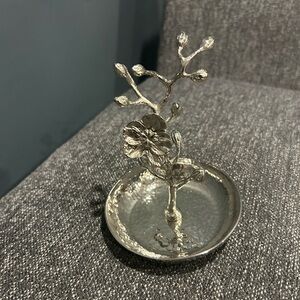 Michael Adam Silver Floral Jewelry Holder